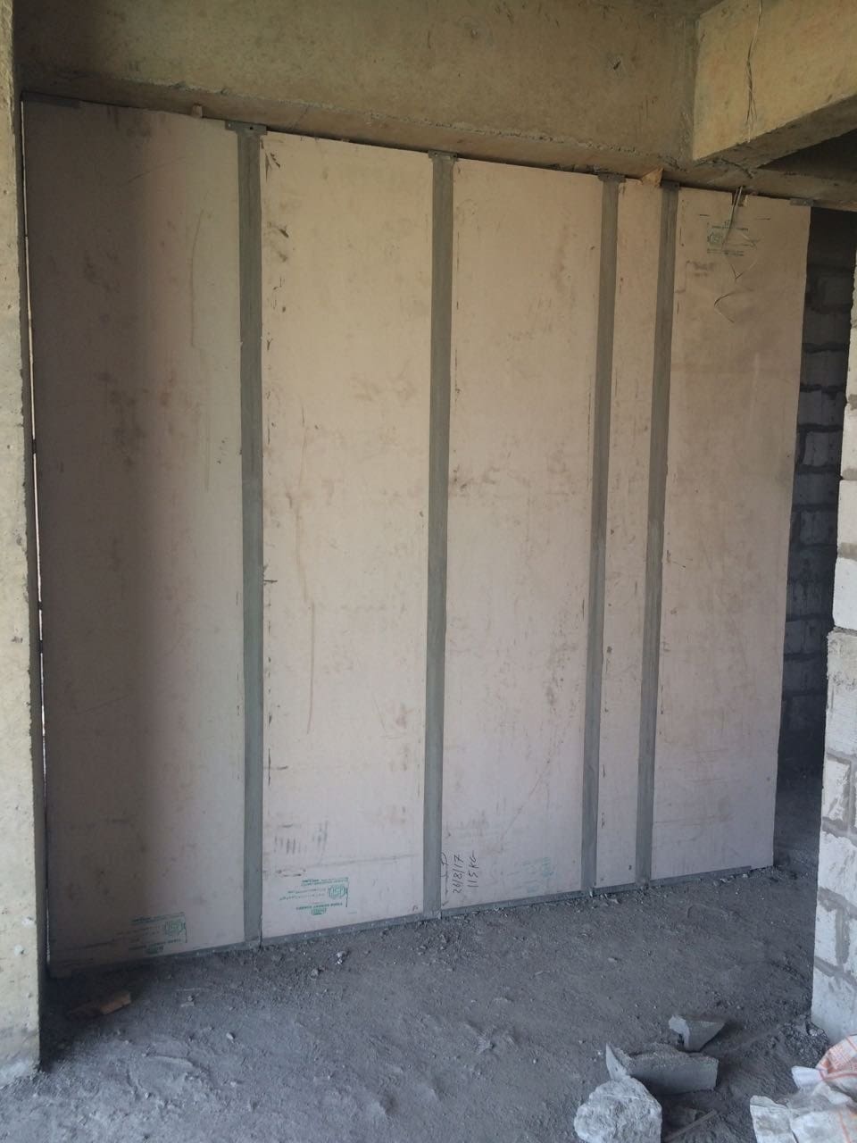 Precast Concrete Partition Wall